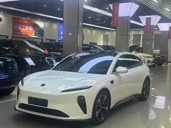 NIO ET5T 75kWh Touring 2025