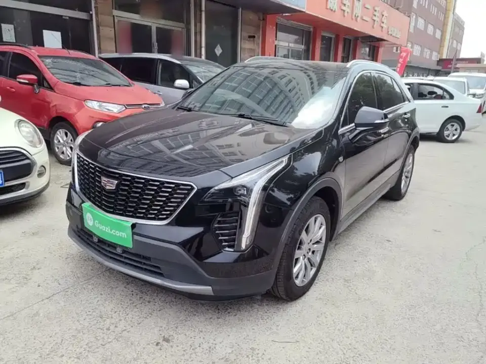 Cadillac XT4 28T FWD Premium Edition 2021