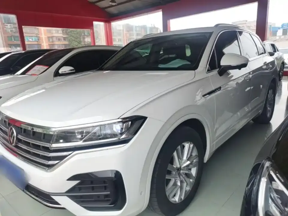 Volkswagen Touareg 2.0TSI R-Line 2022