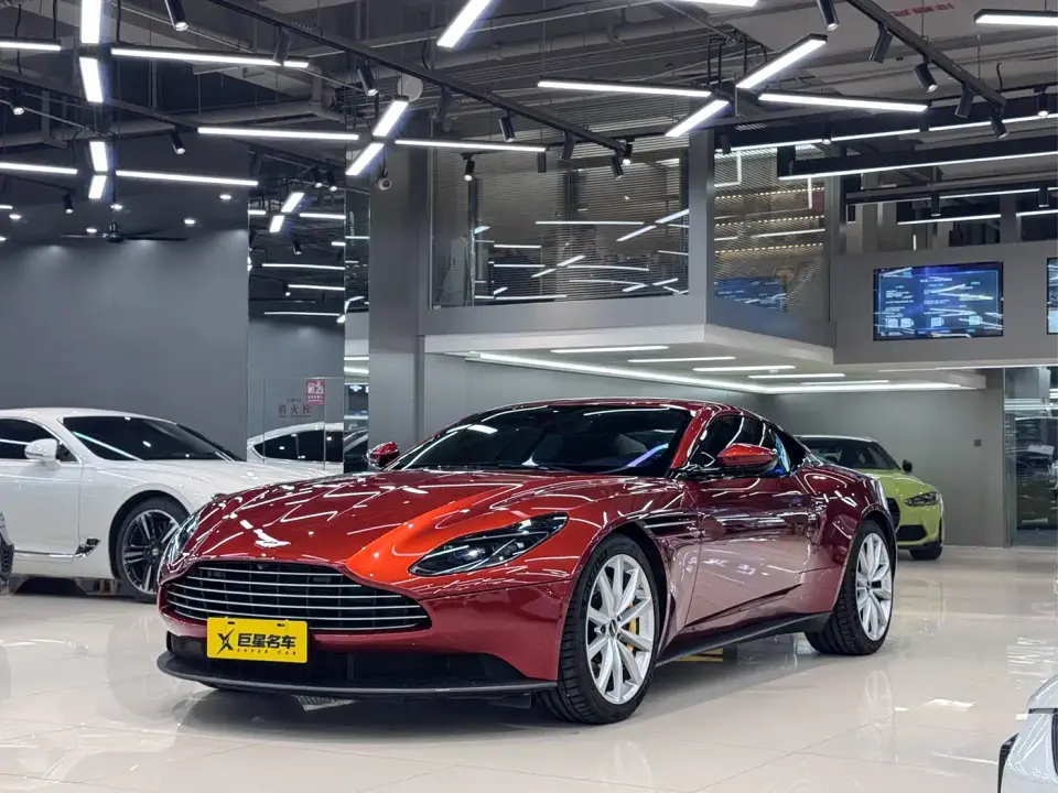 Aston Martin DB11 Model 4.0T V8 Coupe 2020
