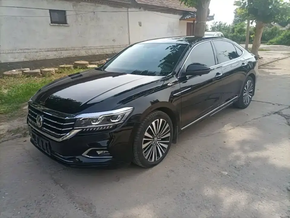 Volkswagen Passat 330TSI Luxury Edition China VI 2020