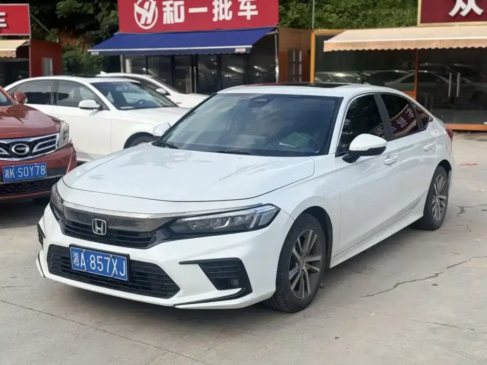 Honda Civic 240TURBO CVT Dynamic Edition 2023