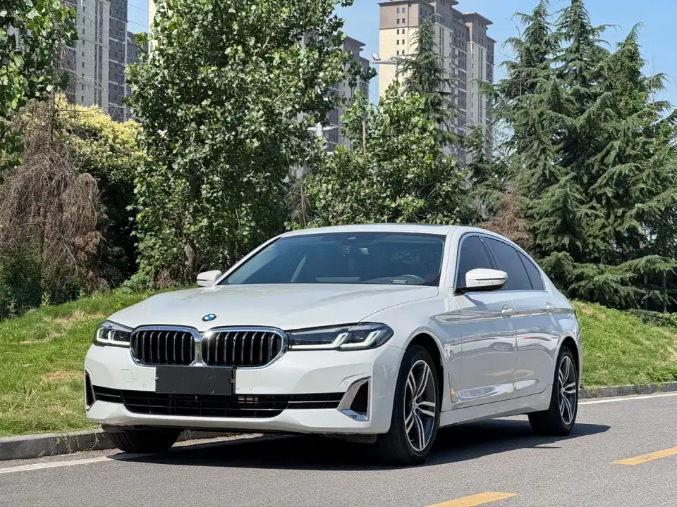 BMW 5 Series Facelift 530Li xDrive Luxury Package 2023
