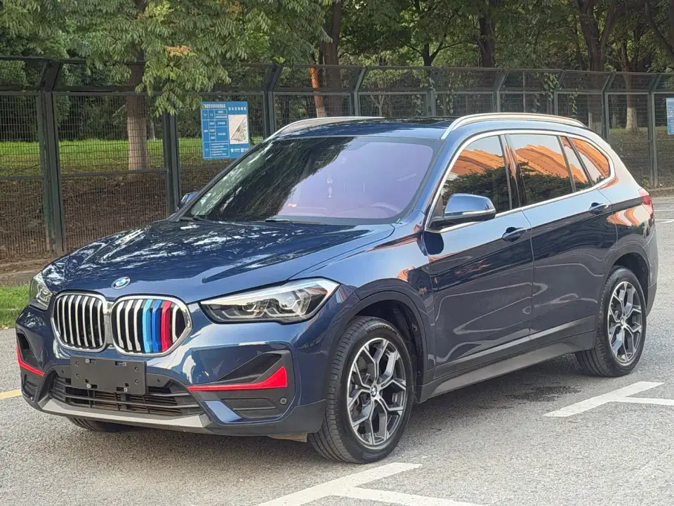 BMW X1 sDrive25Li Leading 2022