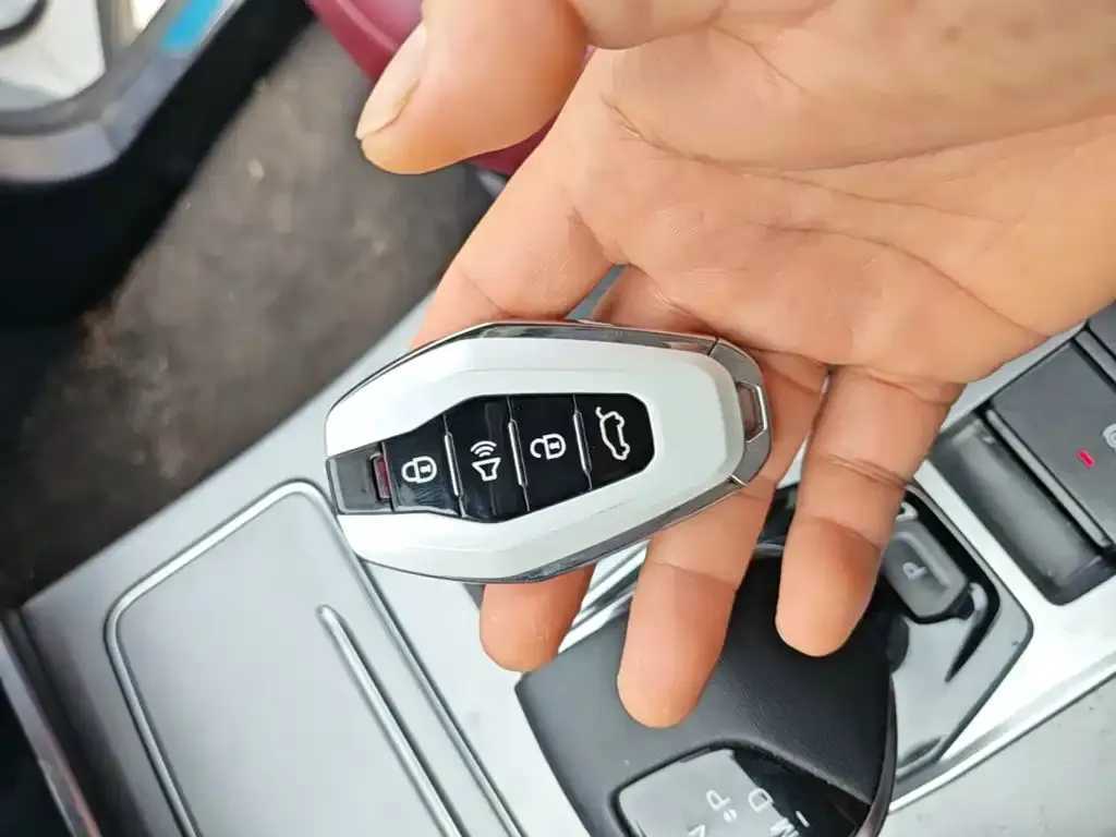 Jetour X70 PLUS Champion Edition 1.5T DCT Champion PRO 5-seater 2025 — фото 9