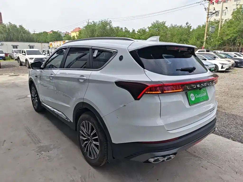 Jetour X70 PLUS Champion Edition 1.5T DCT Champion PRO 5-seater 2025 — фото 5
