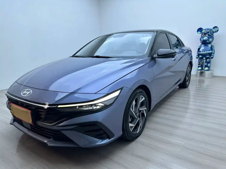 Hyundai Elantra 1.5L CVT TOP Flagship Edition 2023