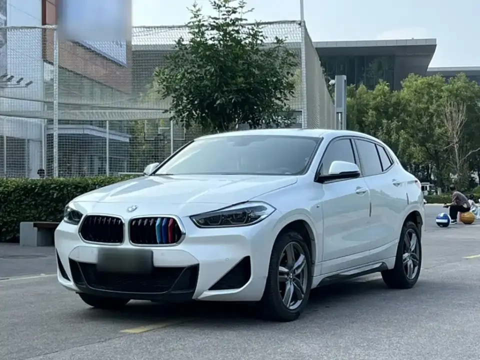 BMW X2 sDrive25i Leading M Sport Package 2021