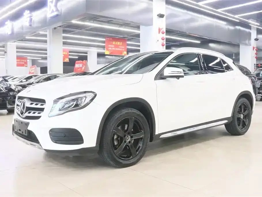 Mercedes-Benz GLA-Class GLA 200 Fashion 2019
