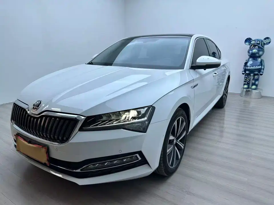 Skoda Superb TSI280 DSG Premium Edition 2023