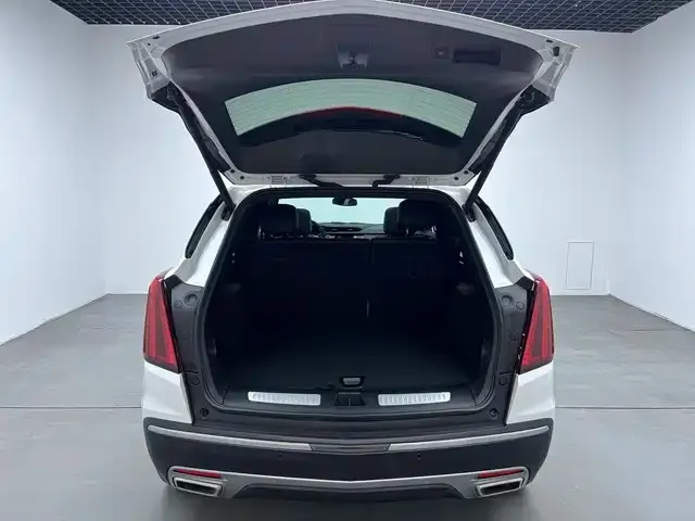 Cadillac XT5 28T Luxury 2026 — фото 11