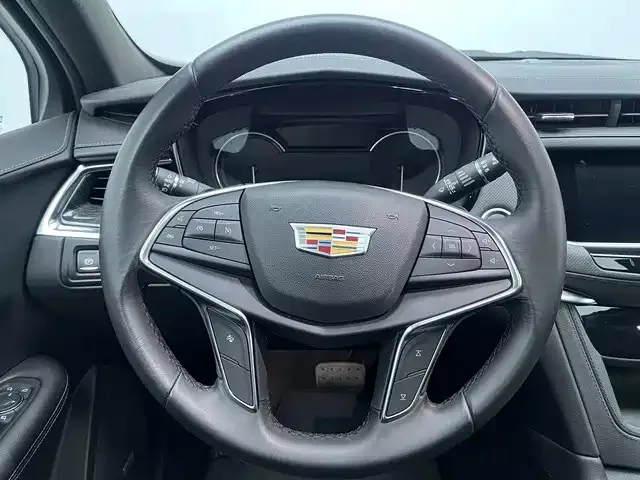 Cadillac XT5 28T Luxury 2026 — фото 7