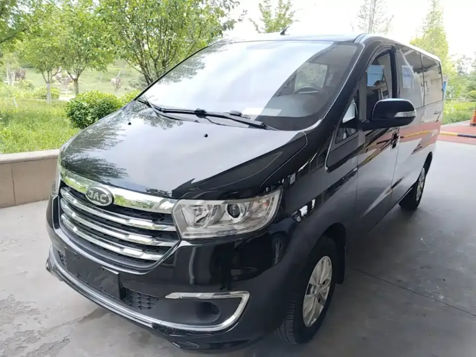JAC Refine M3 PLUS IKEA Edition 1.8L Comfort Model 2023