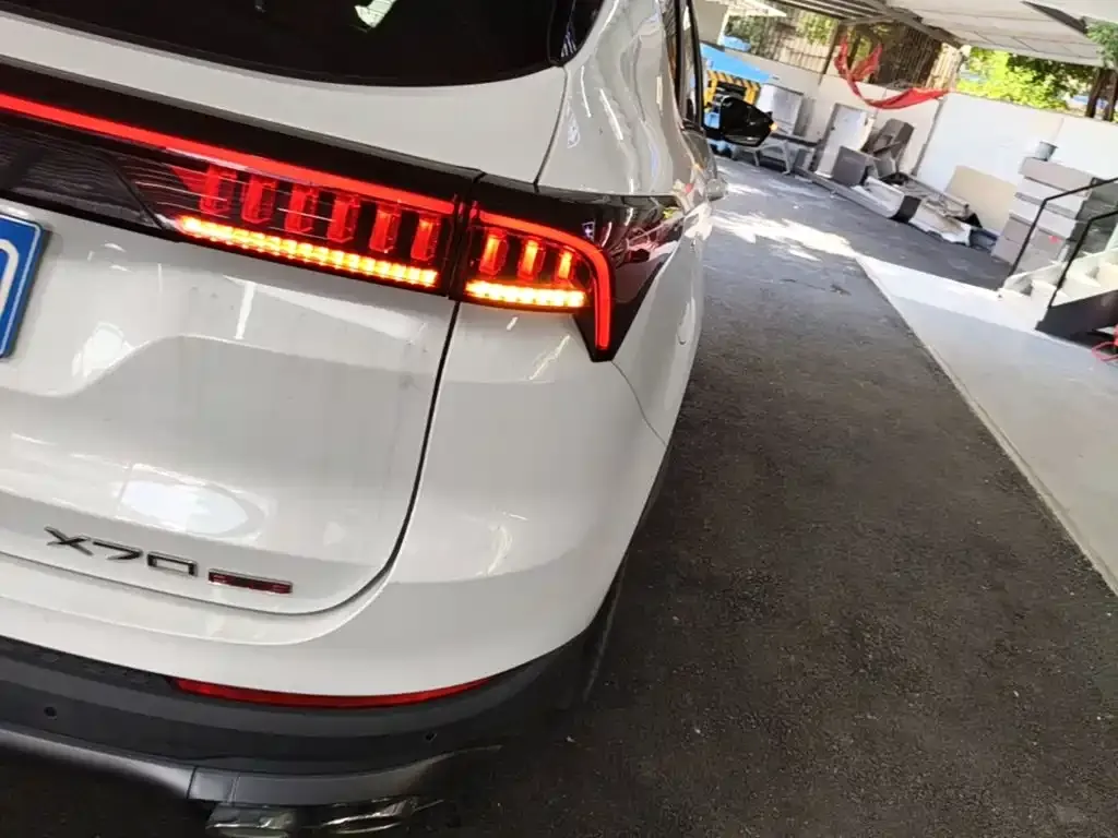 Jetour X70 PLUS 1.6T DCT Champion 5-seater 2023 — фото 8