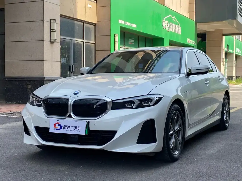 BMW i3 eDrive 35 L 2024