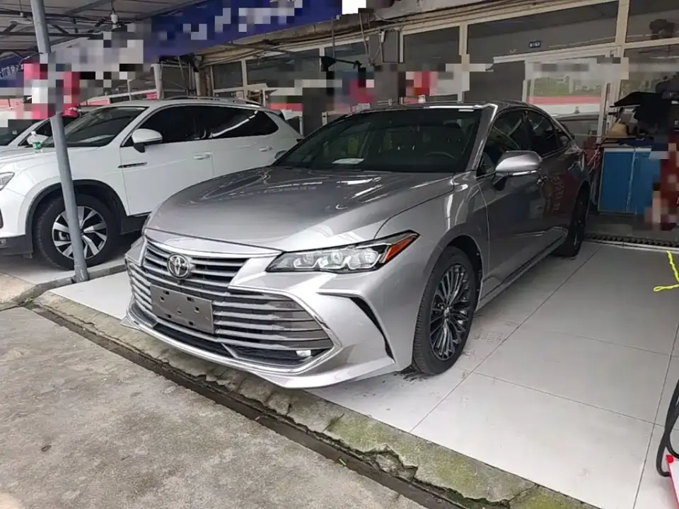 Toyota Avalon 2.0L XLE Premium Edition (China VI) 2021