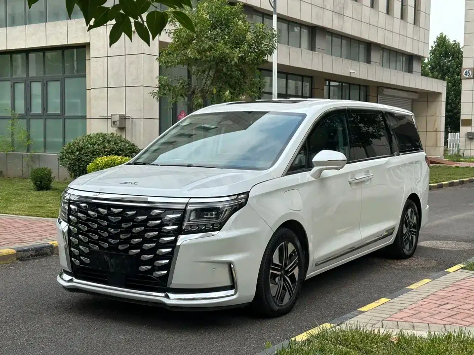 JAC Refine Refine RF8 HarmonyOS Edition 2.0T Flagship 2025