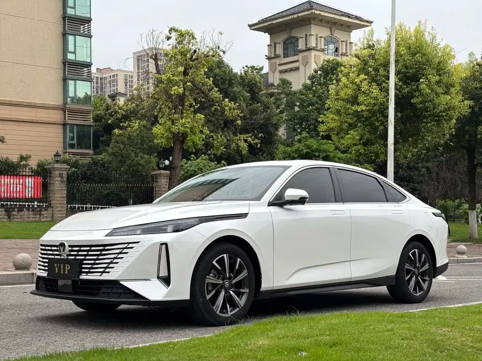 Changan Eado Model 1.5T GDI Auto Flagship Type 2024