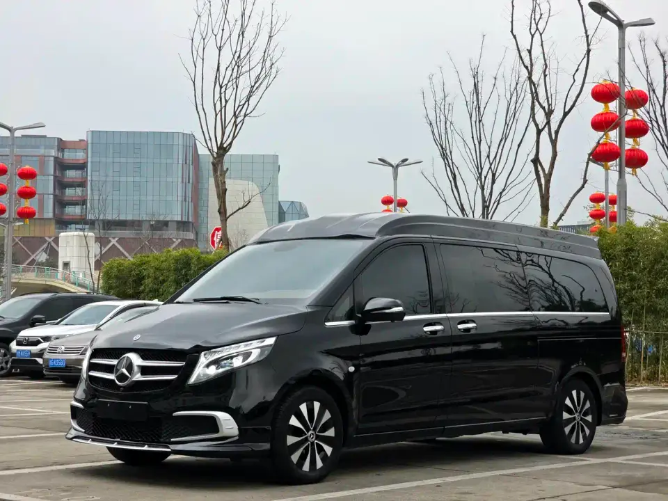 Mercedes-Benz Vito 2.0T Business Edition 7-seater 2022