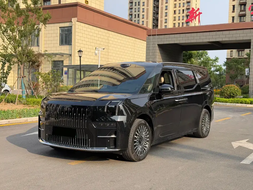 Zeekr 009 6-seat Executive AWD 108kWh 2024