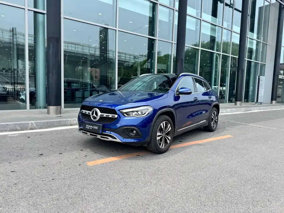 Mercedes-Benz GLA-Class GLA 220 2023