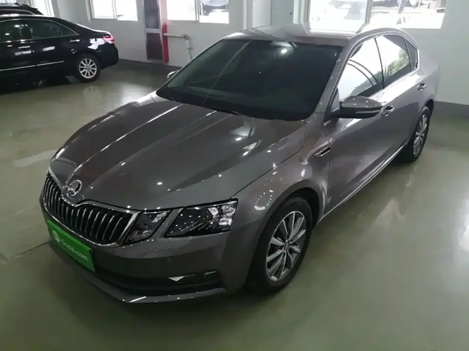 Skoda Octavia 1.5L Automatic Smart Comfort China VI 2020