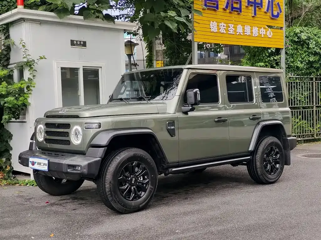 212 T01 2.0T Explorer 2025