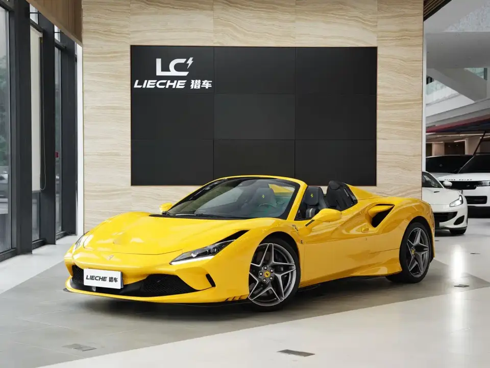 Ferrari F8 Spider 3.9T V8 2021