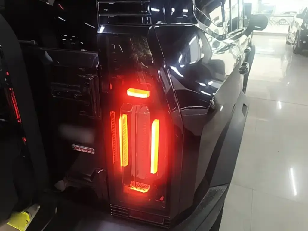 Jetour Traveler 2.0T 4WD Cross PRO+ 2024 — фото 8