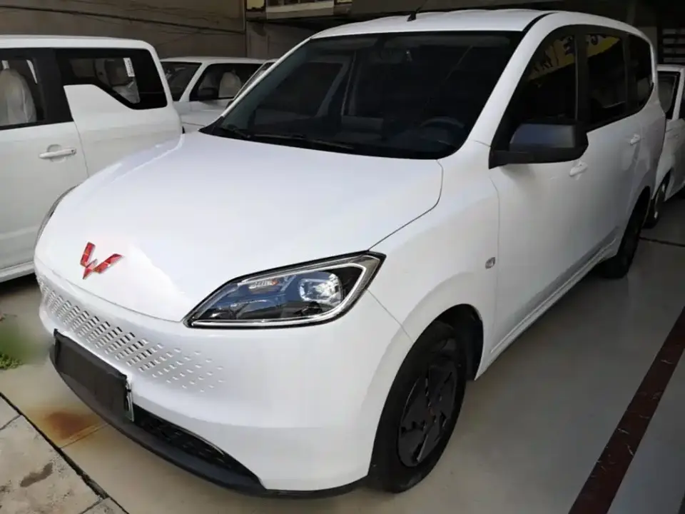 Wuling Motors Wuling Hongguang New Energy Extended-Range Hybrid 50KM Comfort Version 2025