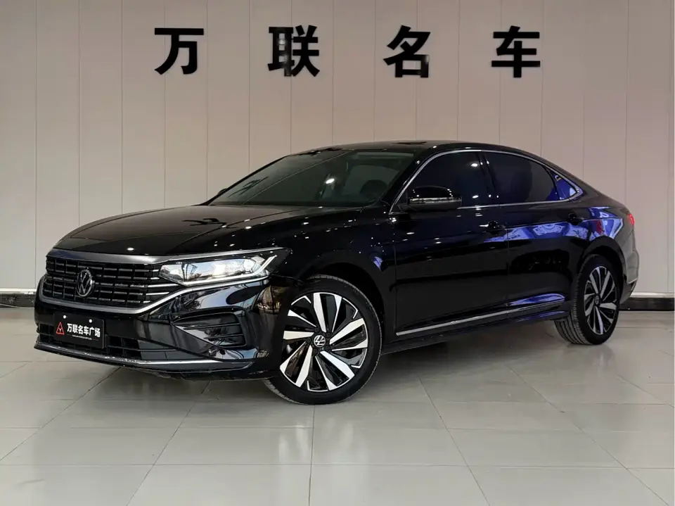Volkswagen Passat 330TSI Elite Edition 2022