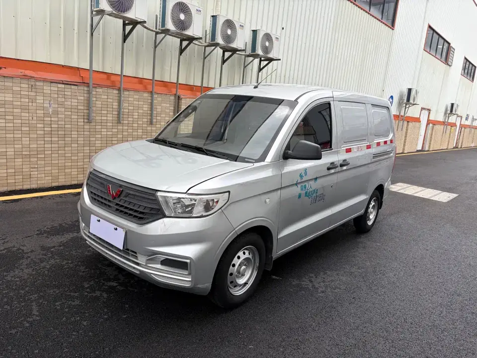 Wuling Motors Wuling Hongguang V 1.5L Basic Window Van China VI LAR 2021