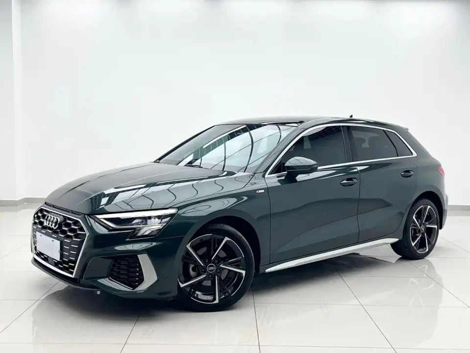 Audi A3 Facelift Sportback 35 TFSI Fashion Sport 2023