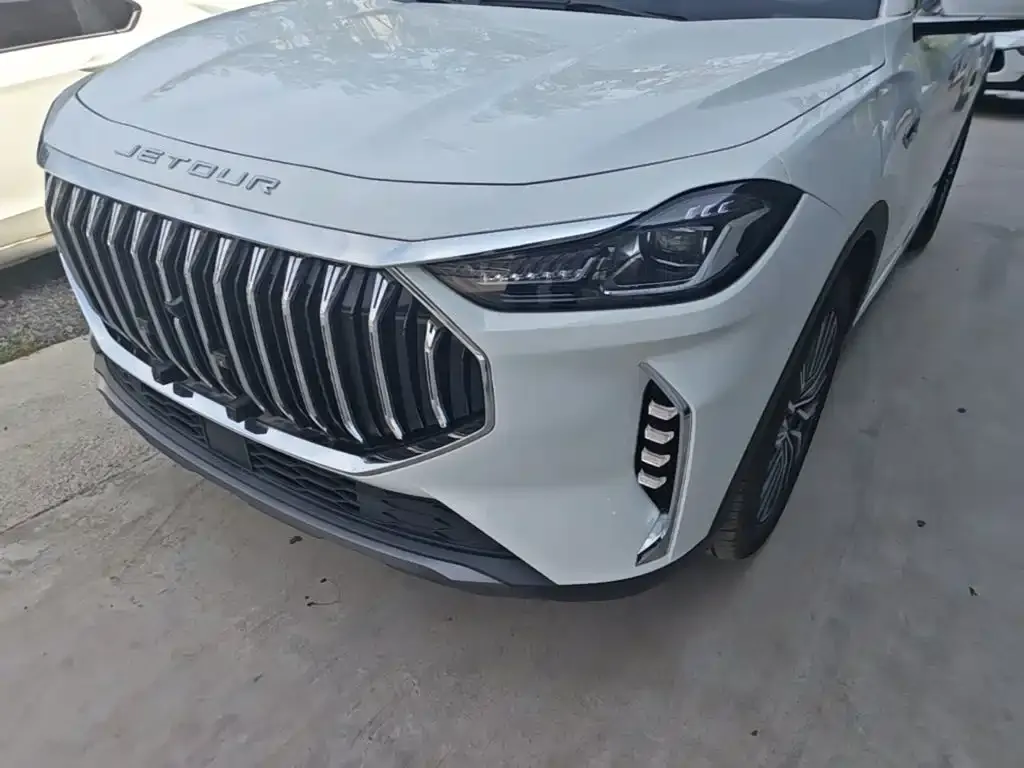 Jetour X70 PLUS Champion Edition 1.5T DCT Champion PRO 5-seater 2026 — фото 24