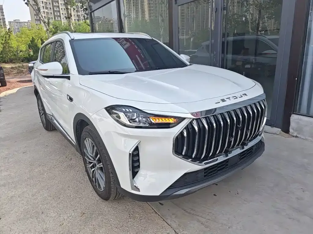 Jetour X70 PLUS Champion Edition 1.5T DCT Champion PRO 5-seater 2026 — фото 4