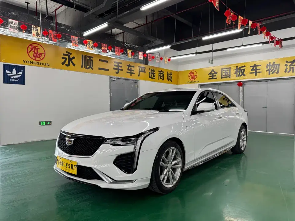 Cadillac CT4 28T Fashion Edition 2020