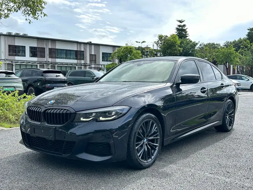 BMW 3 Series Facelift 325i M Sport Shadow Edition 2022