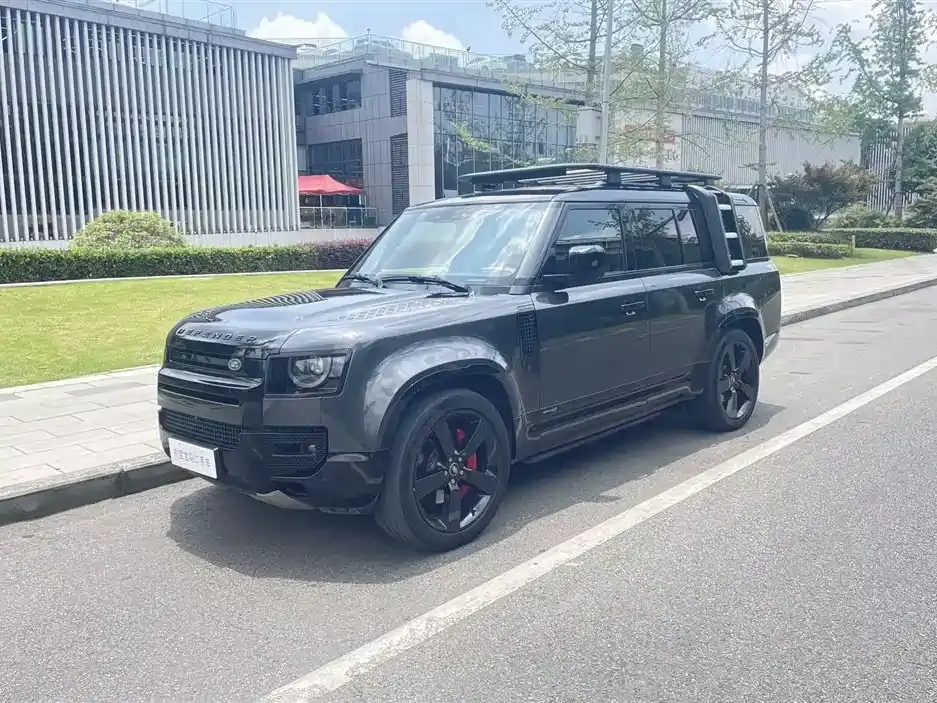 Land Rover Defender 130 3.0T P400 X 2023
