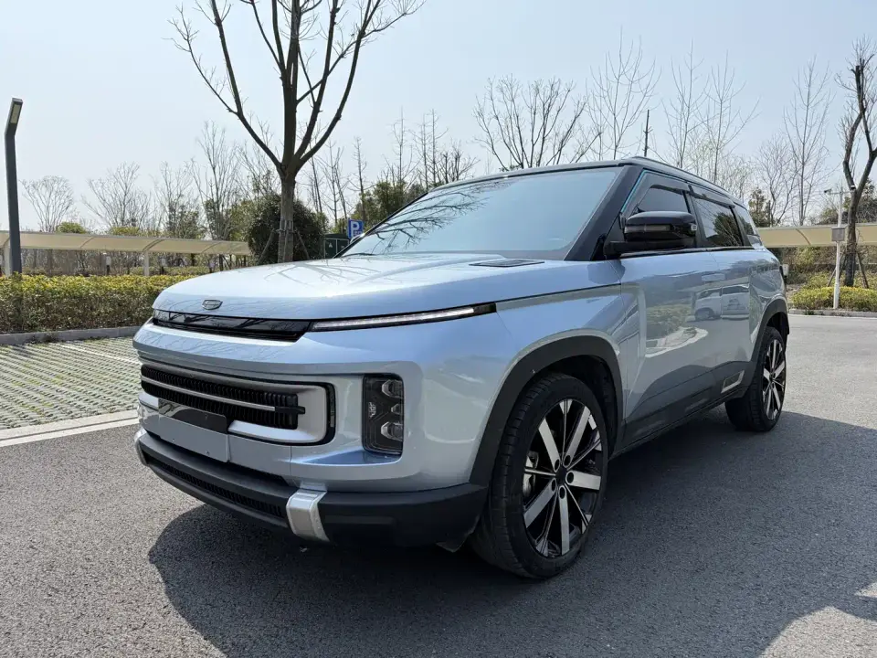 Geely ICON Model 1.5TD Chocolate Deluxe Edition 2022