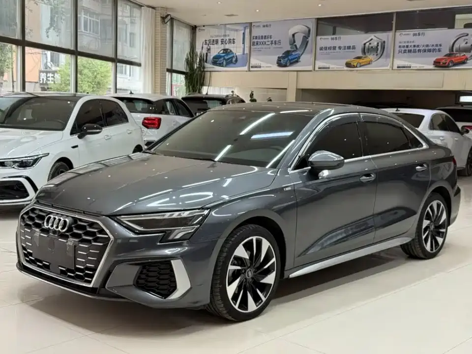 Audi A3 Facelift A3L Limousine 35 TFSI Fashion Sport 2023