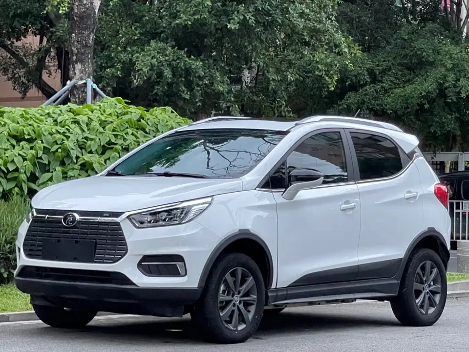 BYD Yuan New Energy EV360 Smart Connect Edition 2020