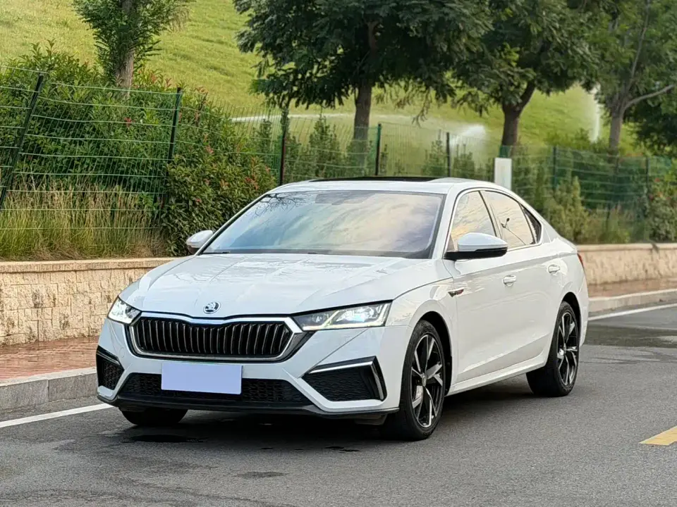 Skoda Octavia PRO TSI280 Premium Edition 2022