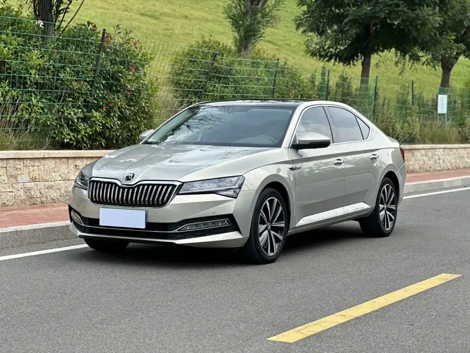 Skoda Superb TSI280 DSG Premium Edition 2023