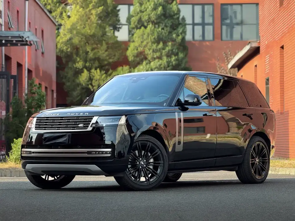 Land Rover Range Rover 3.0 L6 400PS Golden Age 7-Seater Long Wheelbase 2023