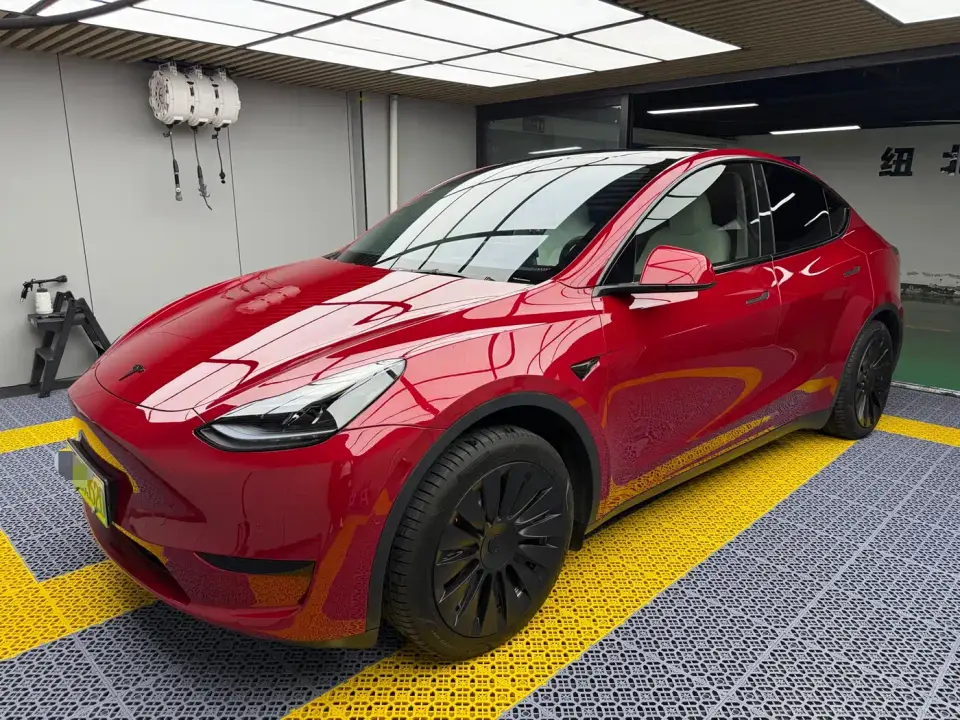 Tesla Model Y Facelift Rear-Wheel Drive Version 2023