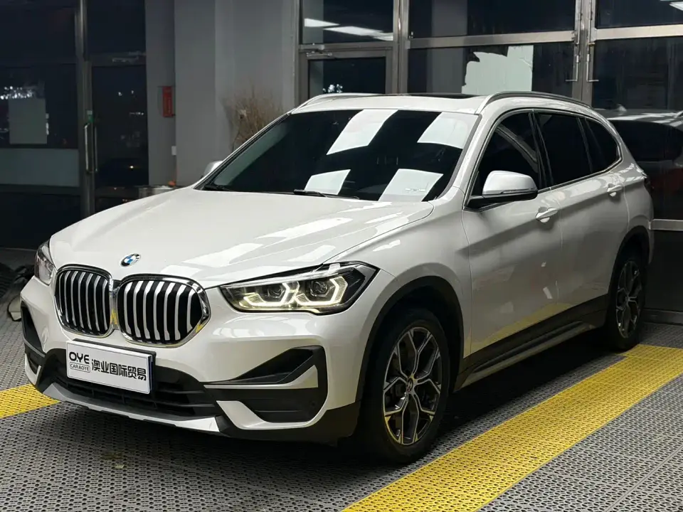 BMW X1 sDrive20Li Premium 2022