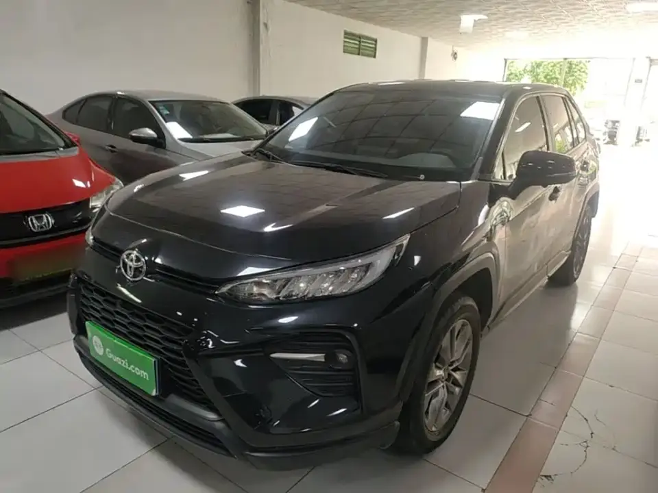 Toyota Wildlander 2.0L CVT FWD LE 2024