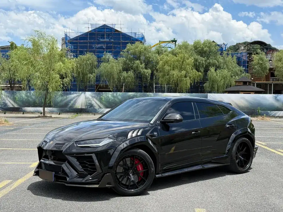 Lamborghini Urus 4.0T V8 2021