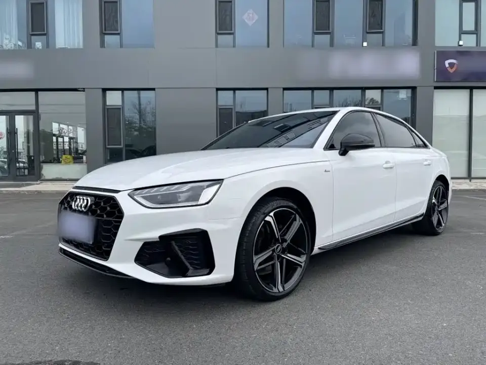 Audi A4L 2 Million Celebration Edition 40 TFSI Luxury Dynamic 2025