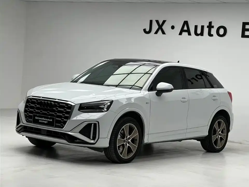 Audi Q2L 35 TFSI Fashion Dynamic 2022